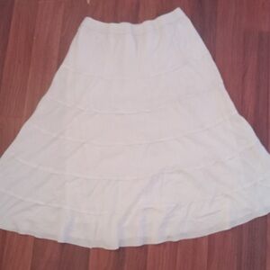 Studio West Women's Large White Skirt